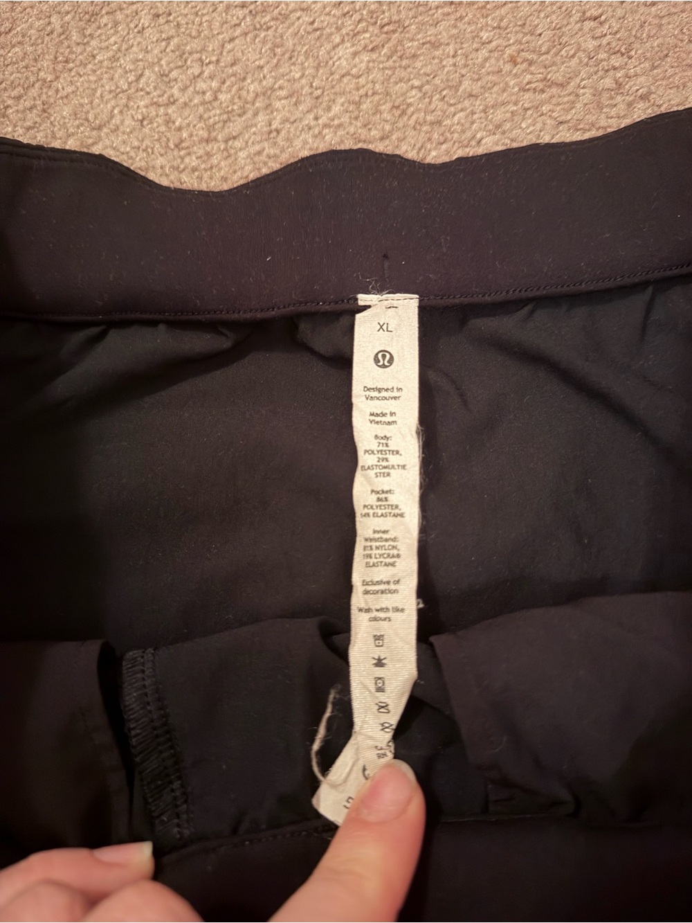 Lululemon Women’s Black Shorts - Picture 4 of 6